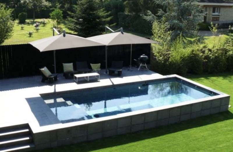 Nettoyer la piscine Île-de-France